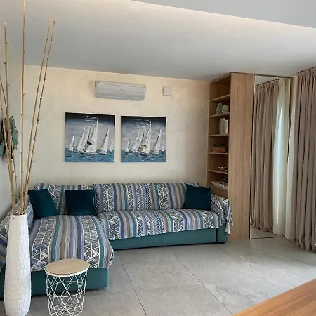 Apartment Mughetto Oliveto Lario