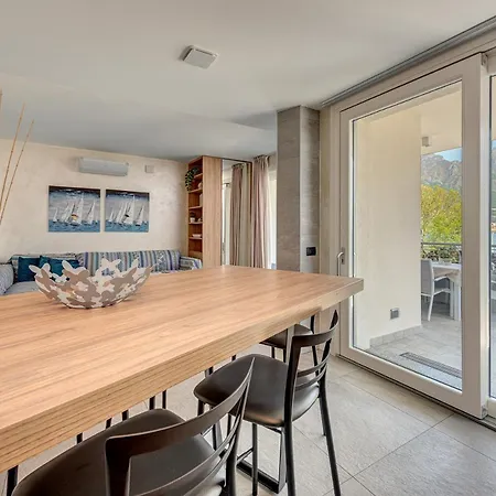 Apartment Mughetto Oliveto Lario